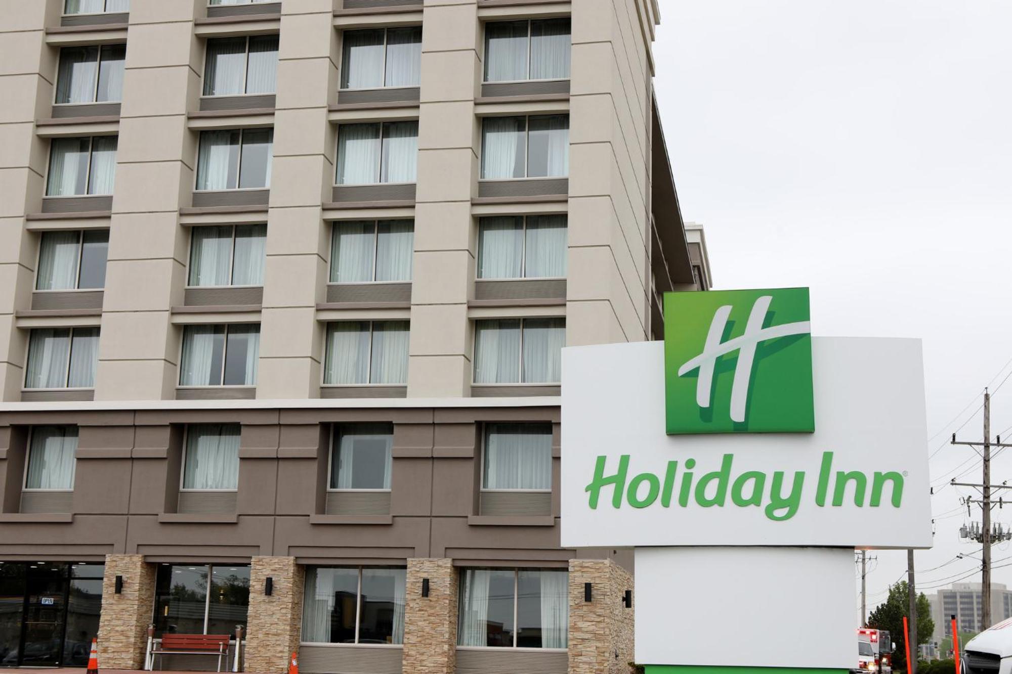 Holiday Inn Chicago/Oak Brook By Ihg Оукбрук-Террес Екстер'єр фото